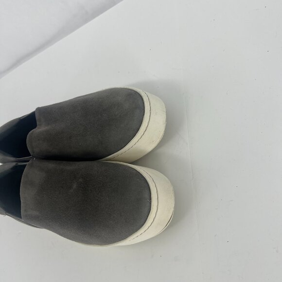 Vince Gray Suede Warren Eco Sneaker - Picture 4 of 12